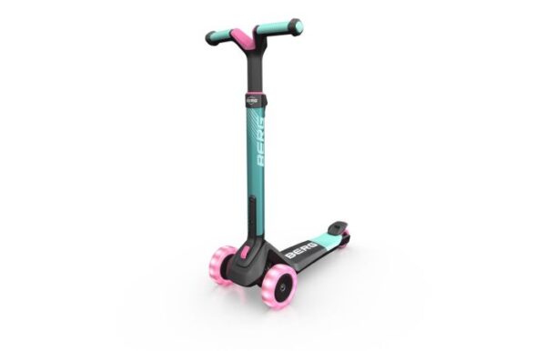 Berg Nexo Step Mint Lichtgevende Wielen
